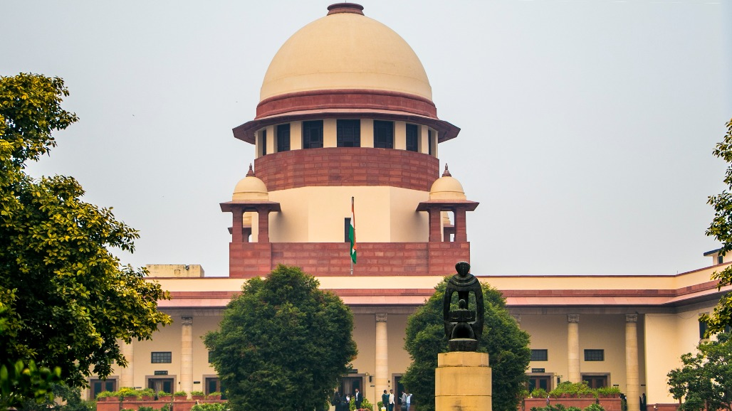Police Action on CJP Protests: Supreme Court Moved Over Assault on Lawyer, Midnight Raids on Food Volunteer's Kin