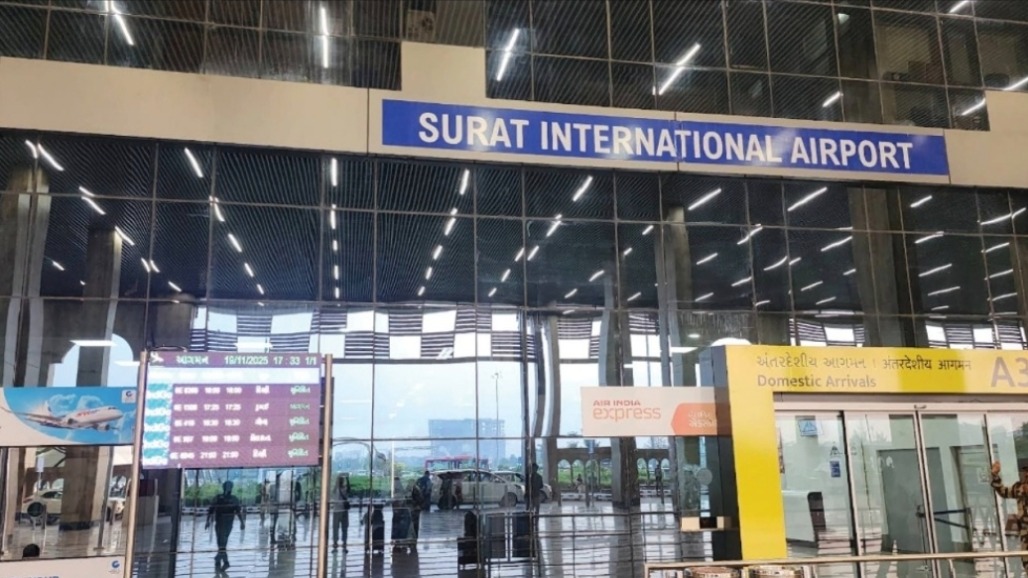 Azerbaijan Aircraft Sends Emergency SOS Near Daman; Surat ATC Activates Airport Emergency Protocol