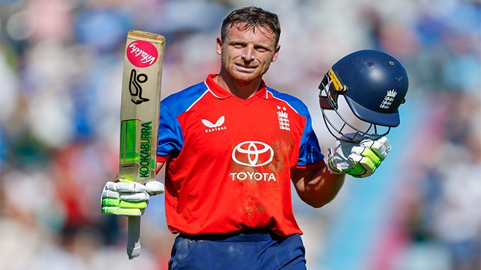 ENGLAND JOS BUTLLER BATSMAN T20 3 NEW.jpg