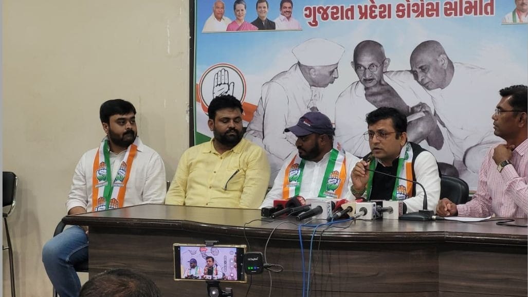 વડોદરામાં AAP માં મોટું ભંગાણ