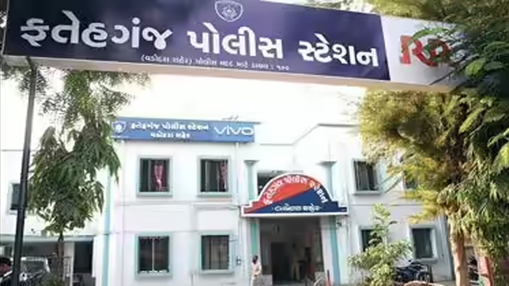 14 વર્ષીય સગીરાનું અવિચારી કૃત્ય : મોબાઈલ માટે ઠપકો આપતા ઘર છોડી ગઈ...અમદાવાદમાં મળી આવી
