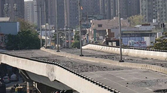 Hatkeshwar Bridge Row: AMC Moves To Dismiss Former Assistant City Engineer Manoj Solanki Over Gross Negligence