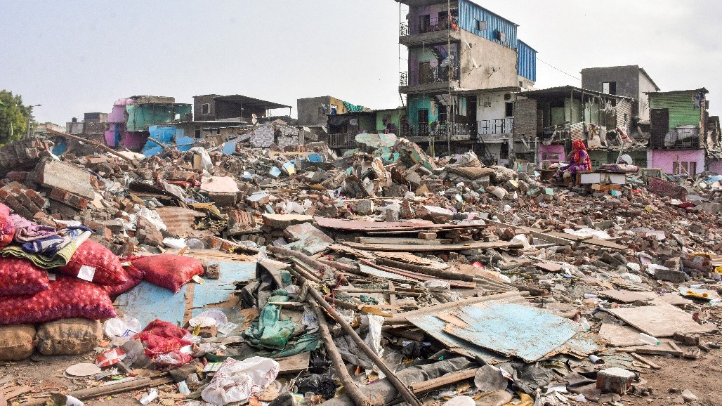 100 families homeless: Gujarat HC questions SMC action, seeks rehabilitation roadmap