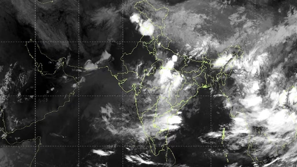 પાકિસ્તાનથી આવતા સૂકા પવનોને કારણે ગુજરાતની ચિંતા
