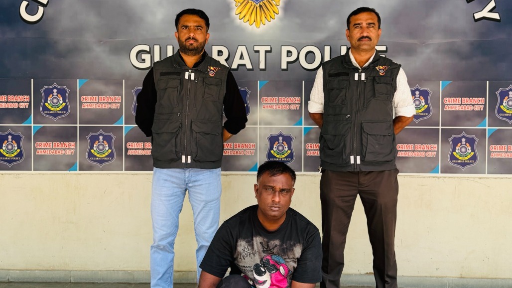 DCB Arrests Man With 38.39 Gm Mephedrone Worth ₹1.15 Lakh In Ranip