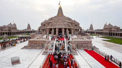 મહિલાએ રામ મંદિરે 4 કરોડનો ચેક દાનમાં આપ્યું પણ એક શરત પૂરી કરે તો નાણાં મળે! 1 મહિલાએ રામ મંદિરે 4 કરોડનો ચેક દાનમાં આપ્યું પણ એક શરત પૂરી કરે તો નાણાં મળે! 1