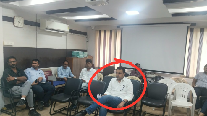 ‘Not A Member, Still Present’: Councillor’s Husband At Jamalpur Ward Meeting Sparks Row