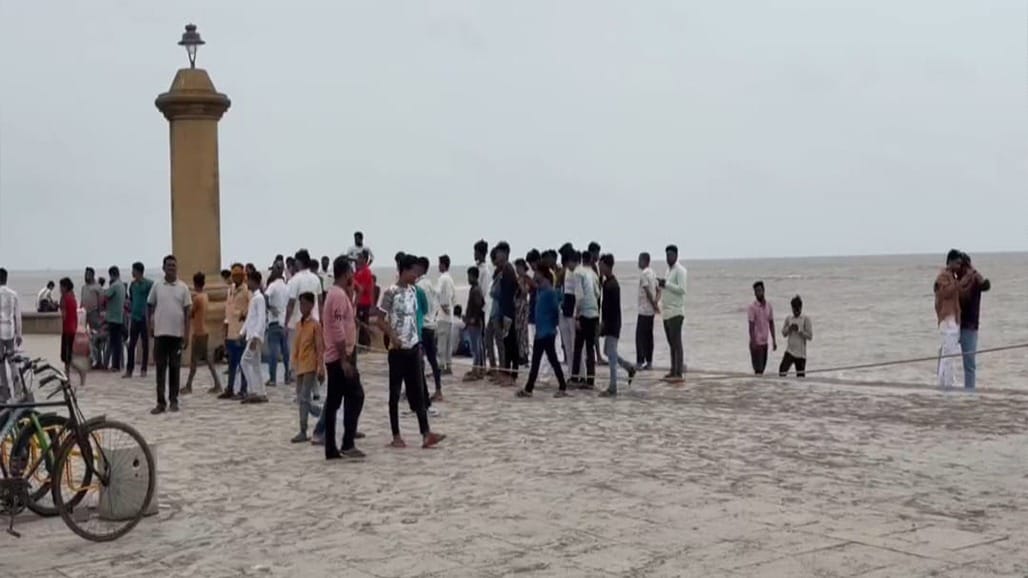 દમણના દરિયામાં ડૂબ્યા 2 તરુણ!