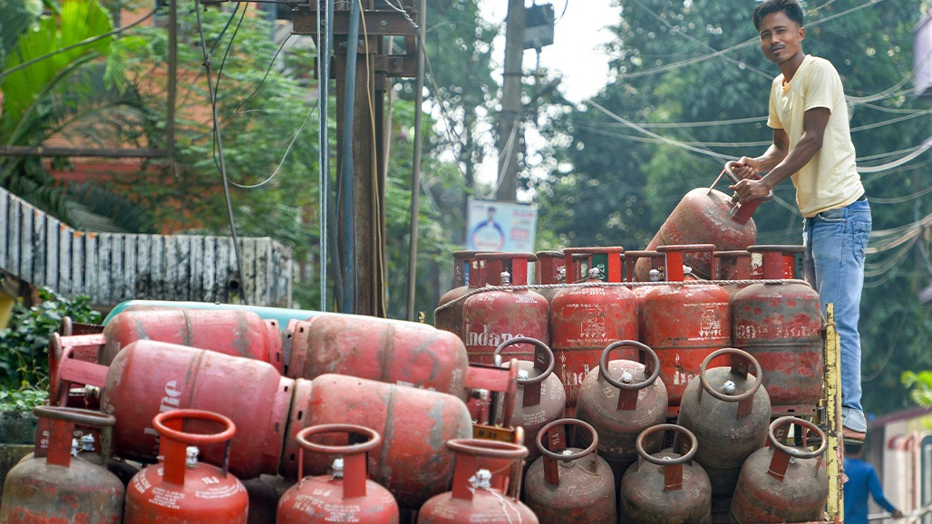 LPG માટે KYCની ડેડલાઈન ચૂકી ગયા? કનેક્શન રદ તો નહીં થાય પણ હવે તમારે શું કરવાનું એ જાણો