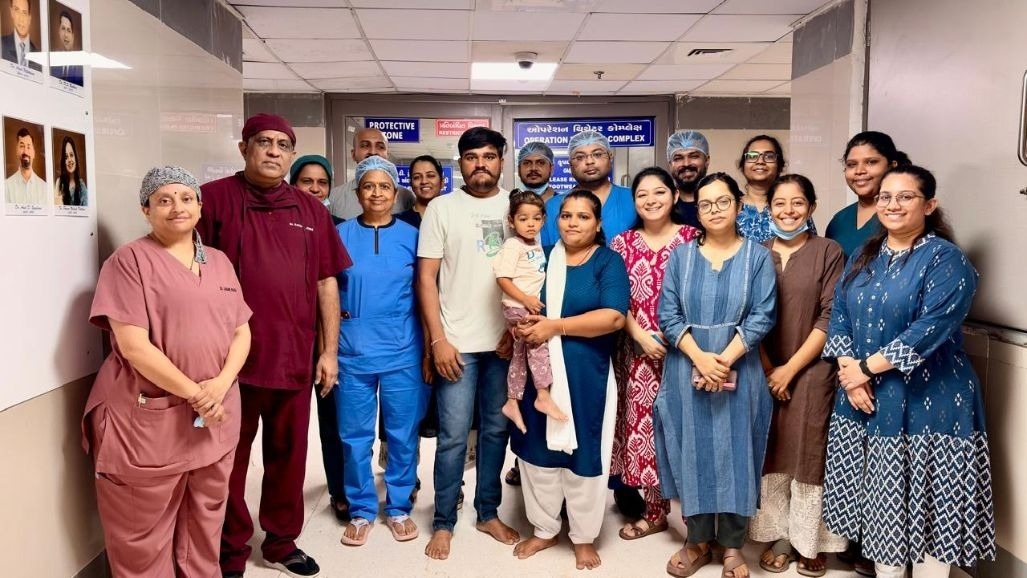 Ahmedabad Civil Hospital Doctors Perform Rare Surgery, Help Child Eat Normally Despite Being Born Without Food Pipe