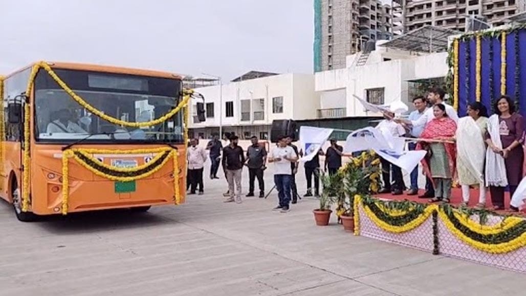 વડોદરા શહેરમાં ઈ-બસની સંખ્યા 50 થઈ, પરંતુ ઈન્ફ્રાસ્ટ્રક્ચર હજુ અધૂરું