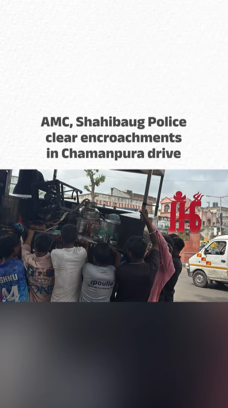 AMC, Shahibaug Police Clear Encroachments in Chamanpura Drive