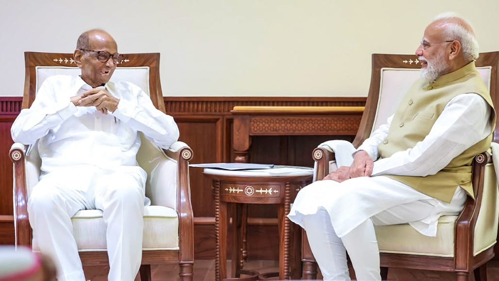 શરદ પવારના સાંસદોની PM મોદી સાથે મુલાકાત!