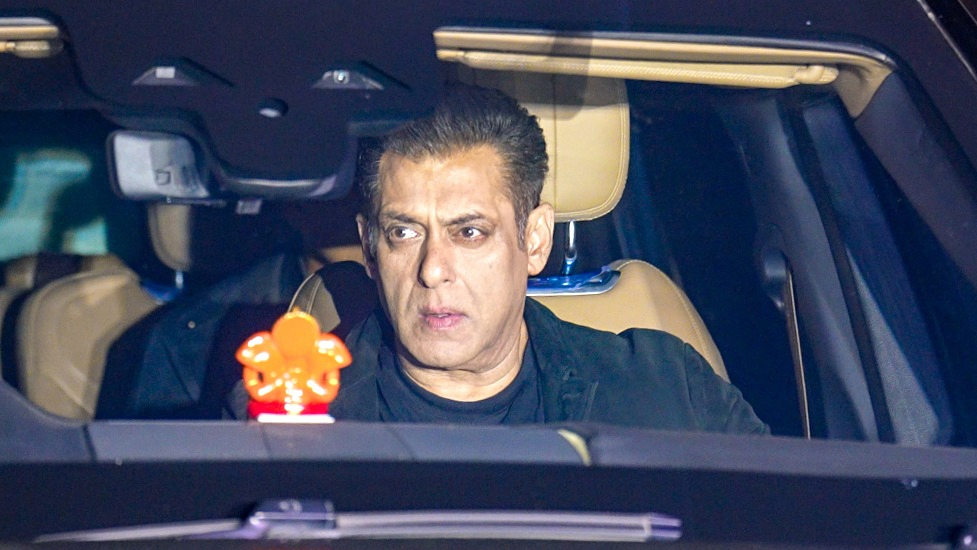 Policeman On Salman Khan Security Duty Dies Of Heart Attack Outside Actor's Mumbai Home