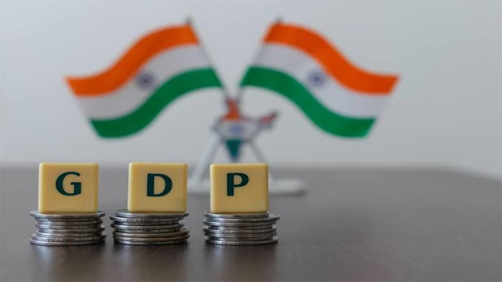 વૈશ્વિક મંદી વચ્ચે ભારતીય GDP માં 7.8% વૃદ્ધિ