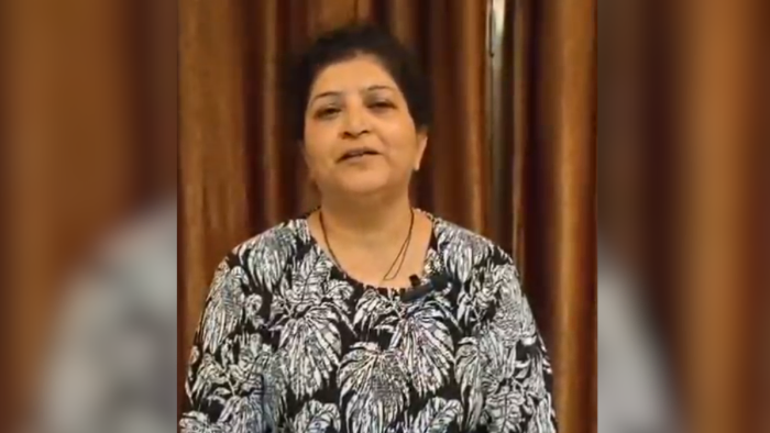 Woman Forgets Jewellery Bag on Kutch Express, Gandhidham Police Recover ₹6.05 Lakh Ornaments