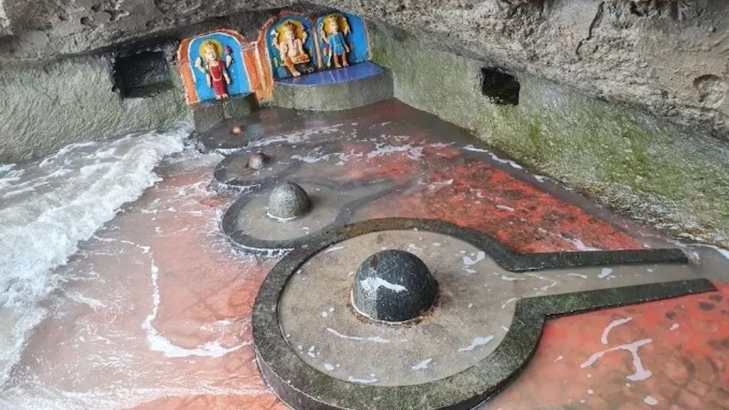 Gangeshwar Mahadev.jpg