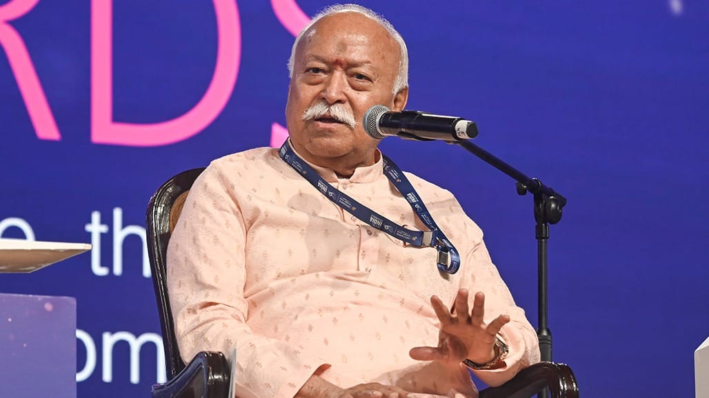 RSS વડા મોહન ભાગવત: "યુવાનો યોગ્ય દિશા નહીં મેળવે તો બોજ બની જશે"