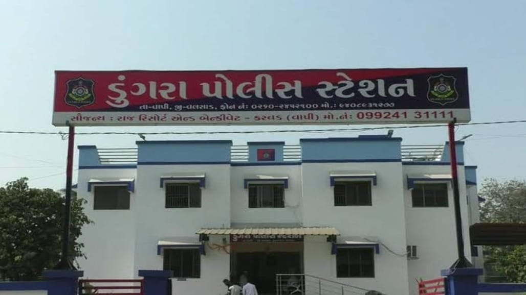 વાપી પોલીસની અદ્ભુત માનવતા: આર્થિક સંકડામણથી આપઘાત કરતા દંપતિને બચાવ્યા