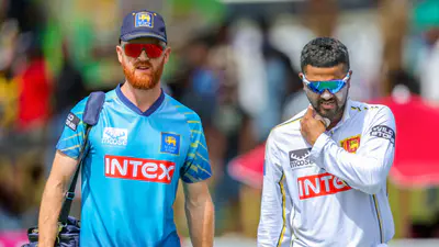 Dinesh Chandimal Taken to Hospital After Fielding Injury in 1st Test 1 Dinesh Chandimal Taken to Hospital After Fielding Injury in 1st Test 1