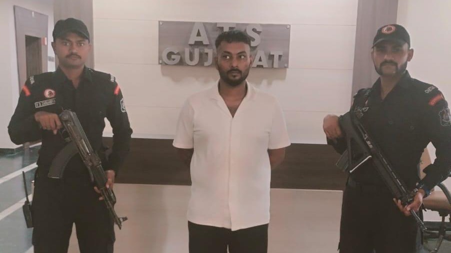 Gujarat ATS Arrests Punjab Gang Member Wanted in Batala Firing Case
