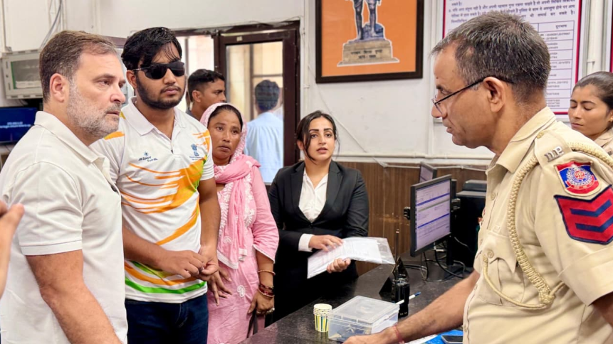 FIR Registered in Pellet Gun Case After Rahul Gandhi's Sit-In Over Student's Pellet Injuries
