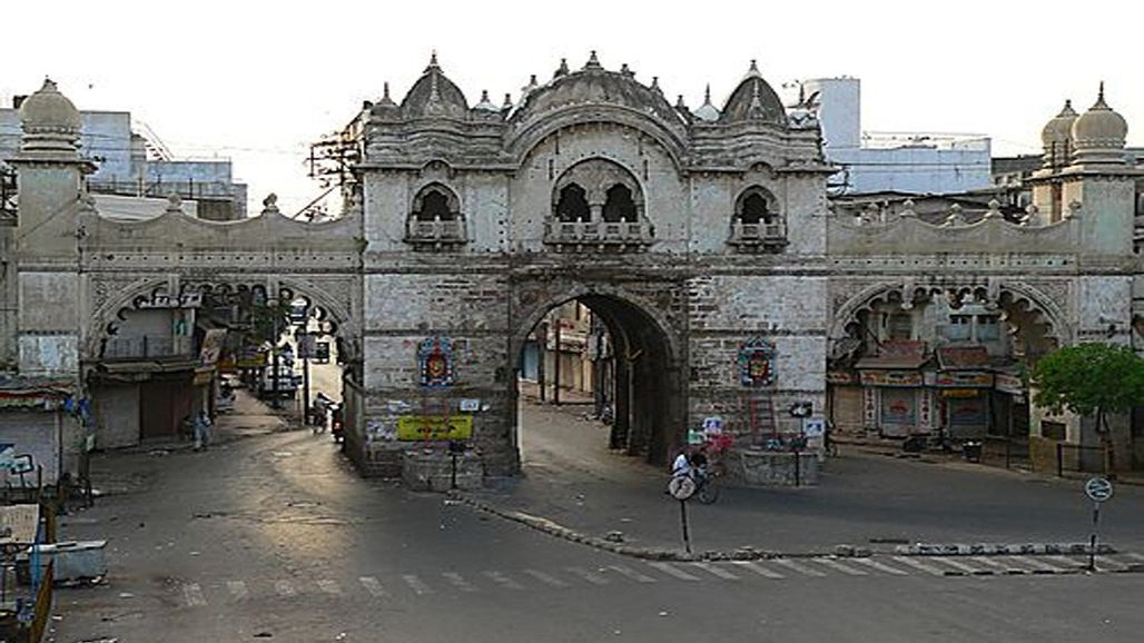 વડોદરાના વોર્ડ નંબર-14માં ભાજપનું રાજકારણ ફરી ગરમાયું : પૂર્વ વોર્ડ પ્રમુખ દ્વારા ચાર દરવાજા વિસ્તારની કફોડી હાલતના મેસેજ વાયરલ