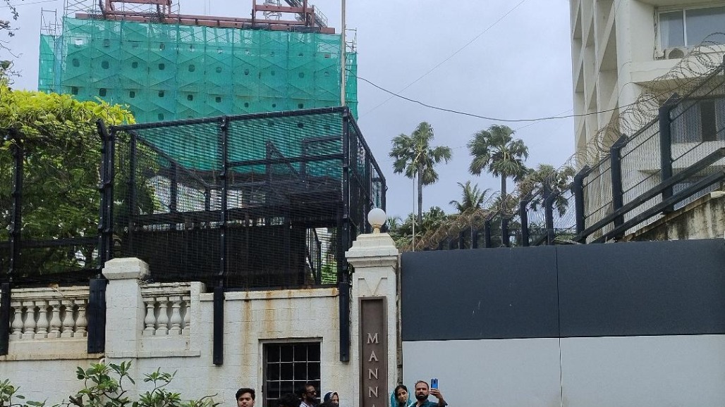 Shah Rukh Khan’s Mannat Set for Major Expansion as Anand Pandit Reveals Renovation Plans