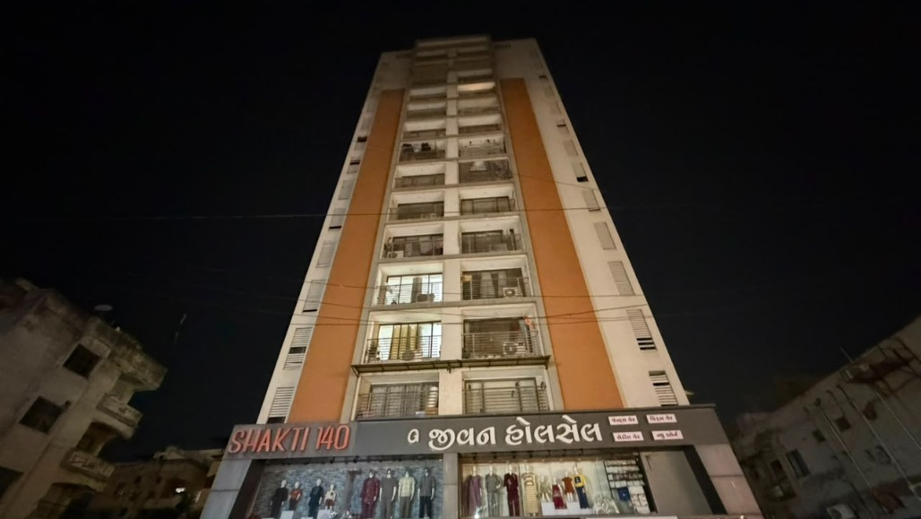 26-Year-Old Woman Dies After Falling From 11th Floor Of Thaltej Apartment