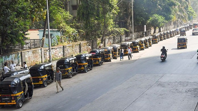 Mumbai Auto, Taxi Drivers Strike Over Marathi Test; Commuters Face Long Waits