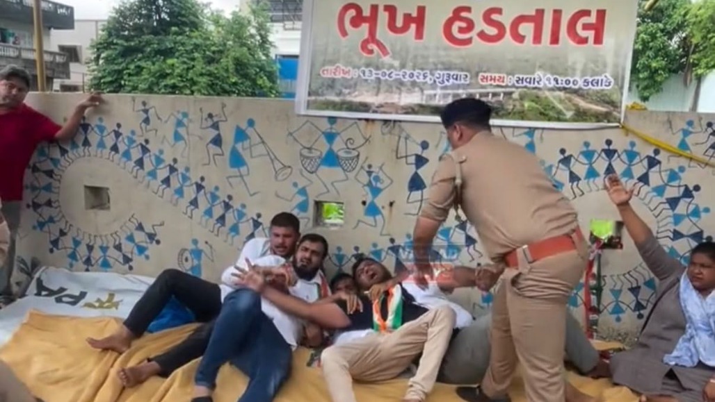Youth Congress President Among 7 Detained During Hunger Strike in Valsad