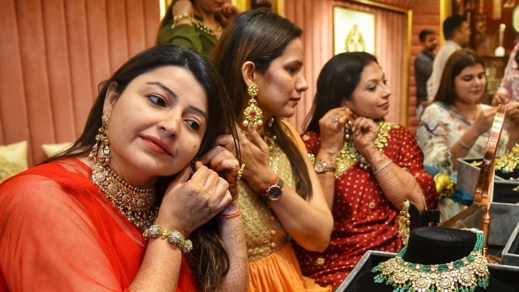 '37% સુધી સોનામાં કડાકો બોલાઈ શકે...', કિંમતી ધાતુ અંગે વર્લ્ડ ગોલ્ડ કાઉન્સિલની ભવિષ્યવાણી!