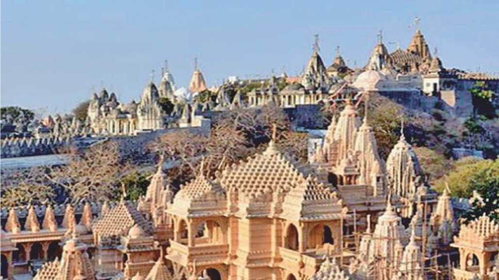 એકમાત્ર 'ગુણાનુરાગ' ગુણ માટે પુરુષાર્થી બનો અન્ય ગુણો તો જીવનમાં આપોઆપ ખેંચાઈ આવશે