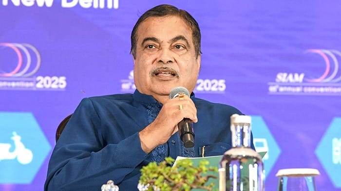 E20 વિવાદમાં નીતિન ગડકરીને રાહત: બોમ્બે હાઈકોર્ટનો ડીપફેક-AI કન્ટેન્ટ હટાવવાનો આદેશ