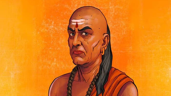 ચાણક્ય નીતિ: પતિની આ 3 આદતો હસતા-રમતા સંસારને કરી શકે છે બરબાદ! વાત-વાતમાં થશે ઝઘડા