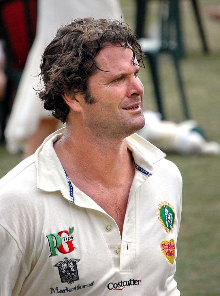 Chris Cairns.jpg