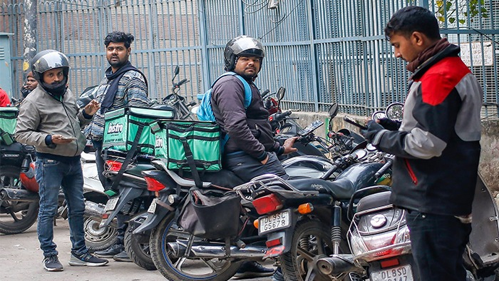 Ola-Uber અને ડિલિવરી વર્કર્સને મળશે મોટી રાહત, નવા નિયમો હેઠળ સોશિયલ સિક્યોરિટીનો લાભ