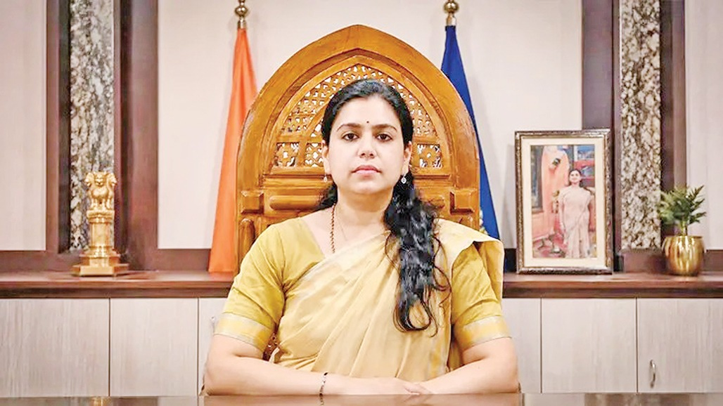 દિવ્યા મિત્તલના રાજીનામાએ ચર્ચા જગાવી