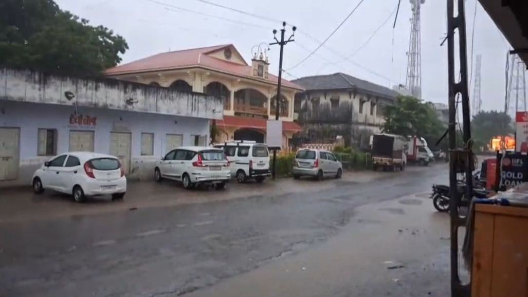 ગુજરાતમાં મેઘતાંડવ: 259 તાલુકામાં વરસાદ
