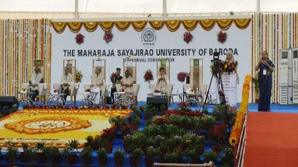 બંધારણના માર્ગે ચાલો, સમાનતા અપનાવો: MSUના પદવીદાન સમારોહમાં રાષ્ટ્રપતિનો સંદેશ