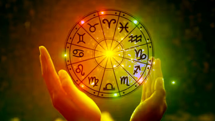 રવિવારે ગ્રહોના રાજા સૂર્ય પોતાના જ નક્ષત્રમાં કરશે ગોચર, 7 રાશિના જાતકોનું ભાગ્ય ચમકી ઉઠશે