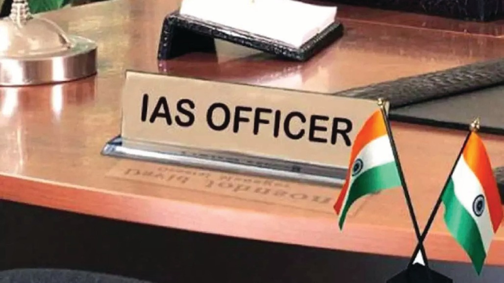 Gujarat Bureaucratic Resuffle: Rajkumar Beniwal Appointed Surat Municipal Commissioner in Major IAS Shake-Up