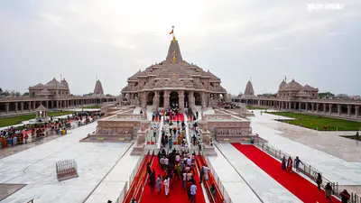 રામ મંદિર દાન ચોરી કેસમાં 74000 પાનાની ચાર્જશીટ દાખલ, ચંપત રાય અને ડો. અનિલ મિશ્ર આરોપી નહીં 1 રામ મંદિર દાન ચોરી કેસમાં 74000 પાનાની ચાર્જશીટ દાખલ, ચંપત રાય અને ડો. અનિલ મિશ્ર આરોપી નહીં 1