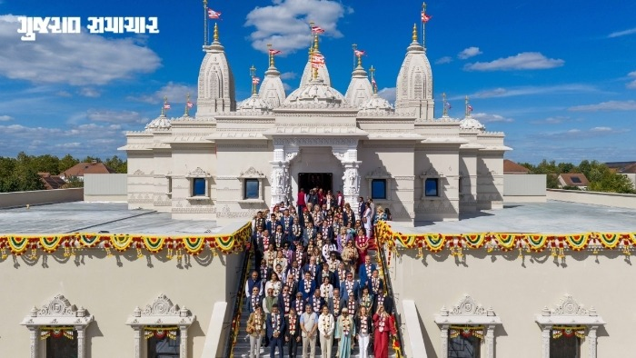 પેરિસમાં નવનિર્મિત BAPS હિન્દુ મંદિર ખાતે 43 દેશોના 50 પ્રતિનિધિઓ એકત્રિત થયા, ‘યુનેસ્કો ઇન્ડો-ફ્રેન્ચ કલ્ચરલ ઓપન ડે’ની ઉજવણી!