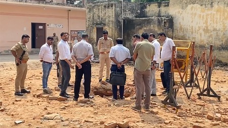 Saharanpur Collectorate Mosque Site Yields 250-Year-Old Well, Igniting Fresh Political Row