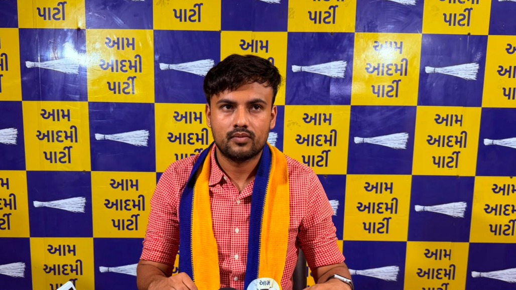 AAP Launches Mission 2027 Booth-Level Organisation Drive In Gujarat, Announces Over 2,400 Office-Bearers