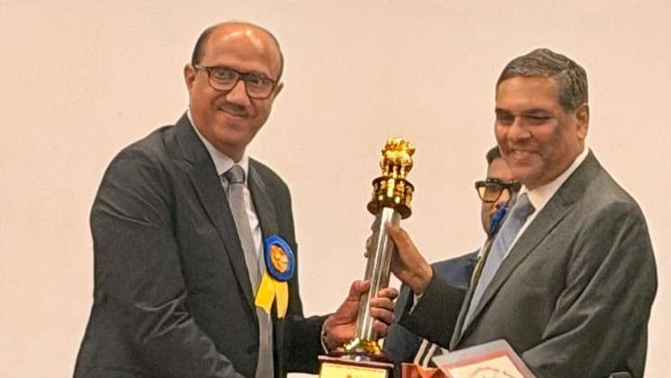 Top Legal Honour: Senior Advocate Harin Raval Honoured With Dipankar Gupta National Award In New Delhi