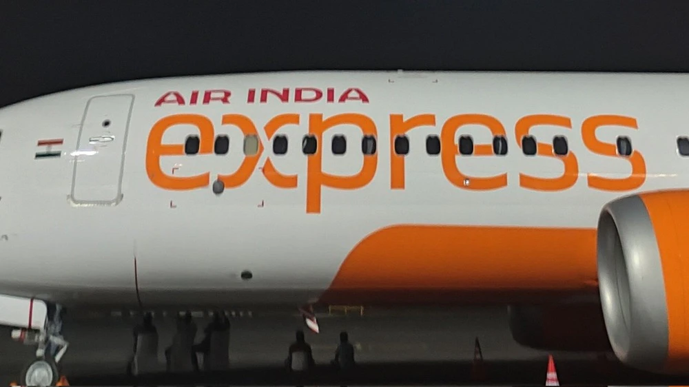 Air India Express Suspends 8 Crew Members Over Delayed Post-Flight Declaration
