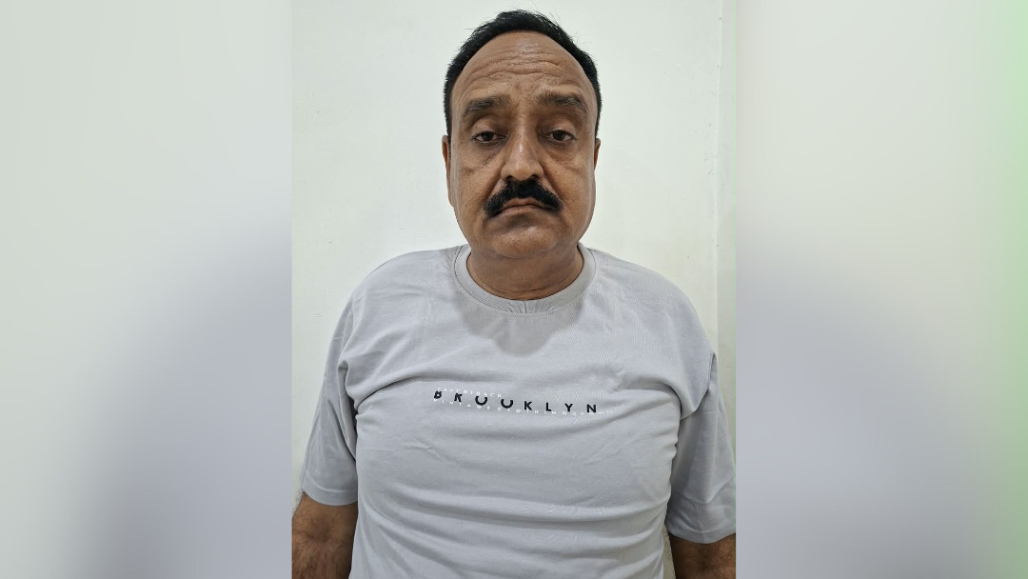 Dahod ACB Trap: Police Sub-Inspector Caught Accepting ₹1 Lakh Bribe at Varadhari Outpost