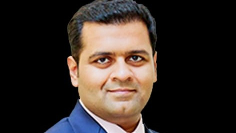 Parimal Nathwani's Son Dhanraj Nathwani Set to File Rajya Sabha Nomination From Uttar Pradesh on Samajwadi Party Mandate